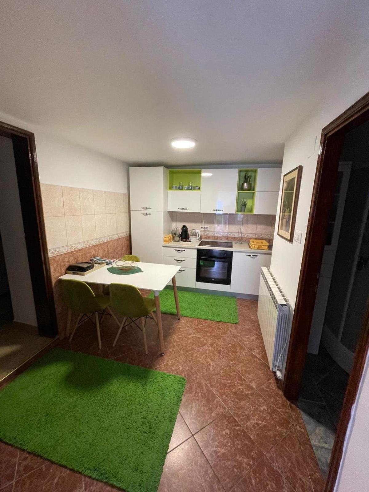Bjelica Apartments كوتور المظهر الخارجي الصورة