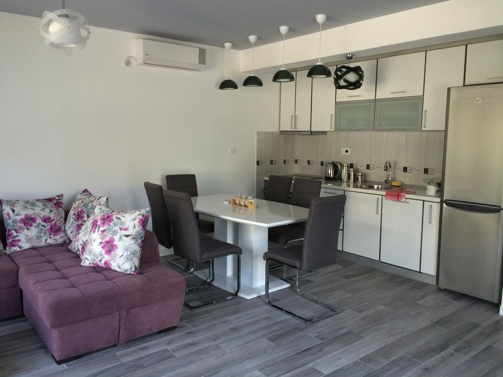 Bjelica Apartments كوتور المظهر الخارجي الصورة